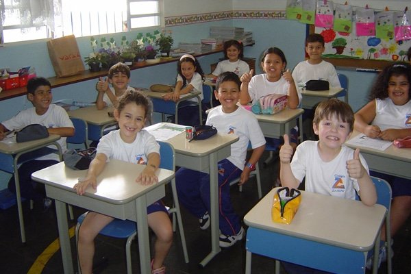 Apadrina colegio 2