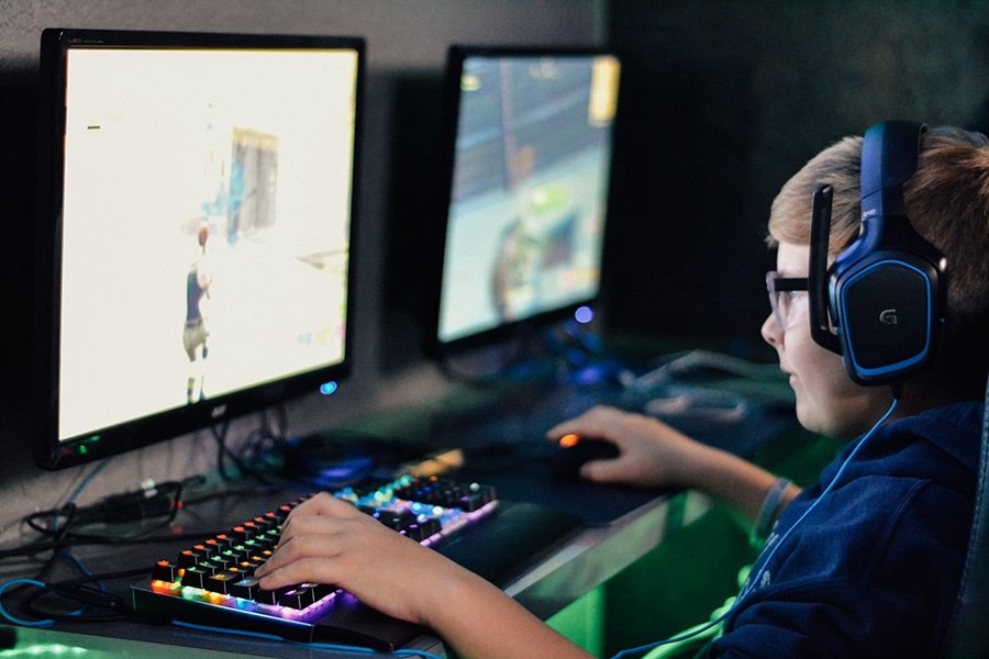 AEPAE - Videojuegos y acoso escolar