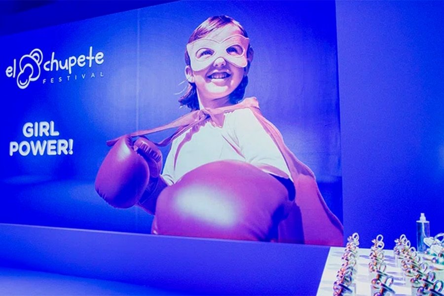 Chupete de Oro 2021 para la agencia Jumpers en su campaña sobre ciberacoso escolar con AEPAE