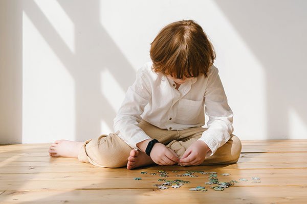 AEPAE - Autismo o el fraude de la diversidad