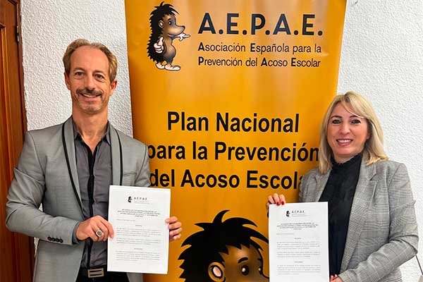 AEPAE - Diario Sur: «Formación para prevenir el acoso escolar a niños y niñas con autismo»