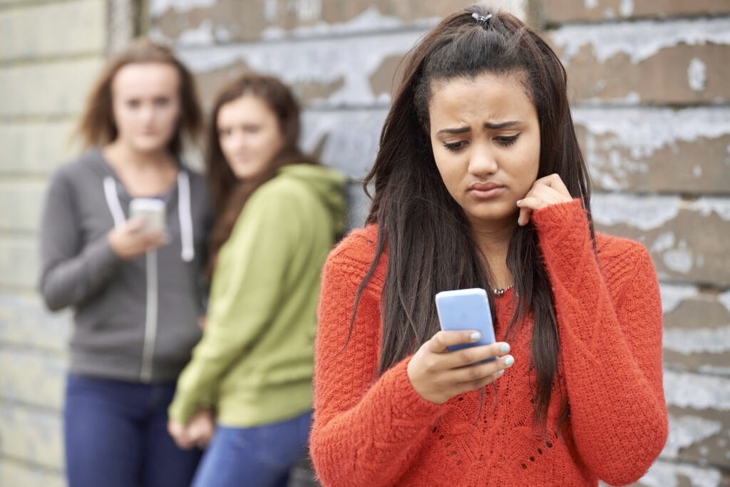 Acoso escolar: traición, envidia y redes sociales